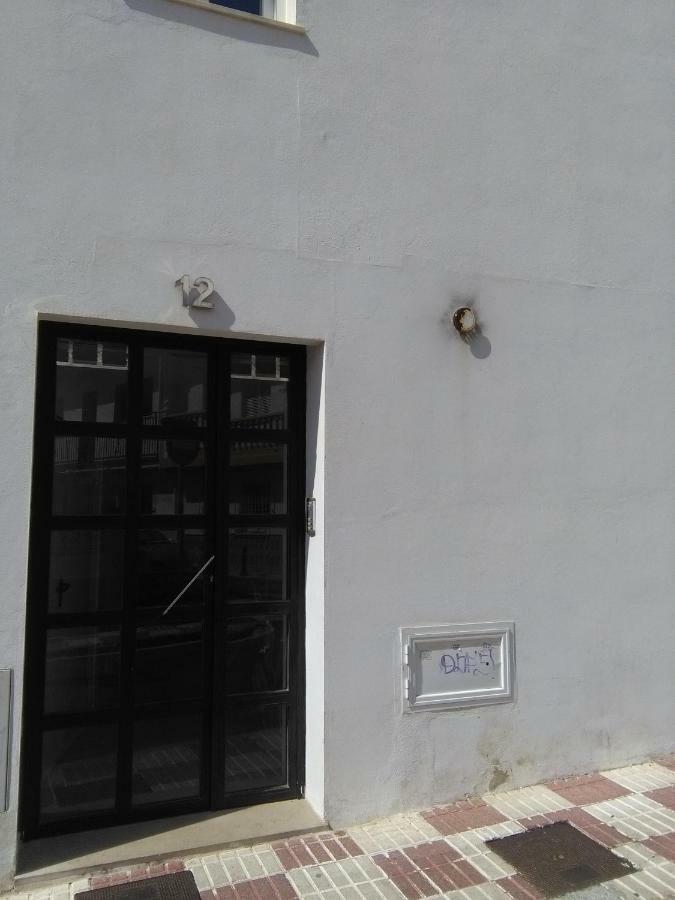 Apartamento Poleo เบนัลมาเดนา ภายนอก รูปภาพ