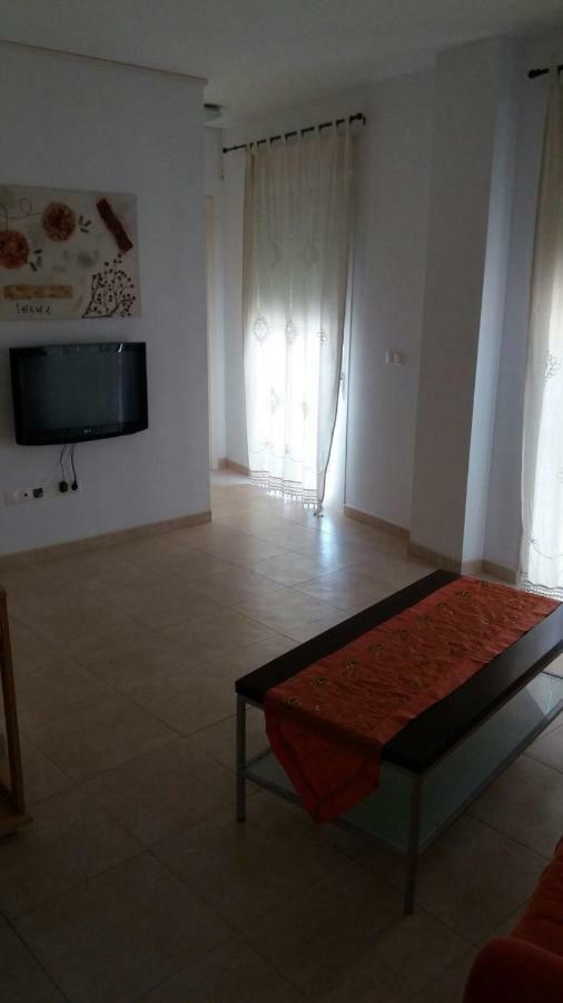 Apartamento Poleo เบนัลมาเดนา ภายนอก รูปภาพ